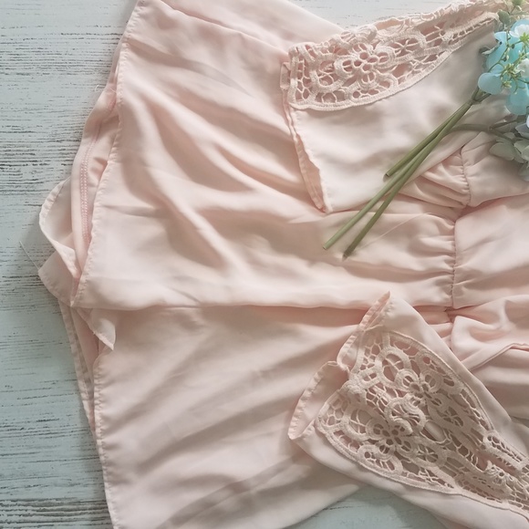 Charlotte Russe Blush Lace Romper - Picture 5 of 6